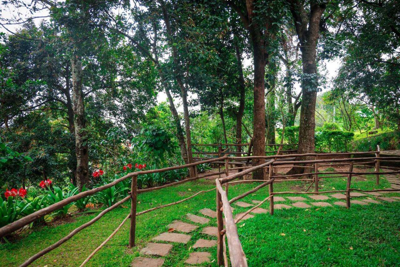 Golden Fern Resort Kanthalloor Luaran gambar